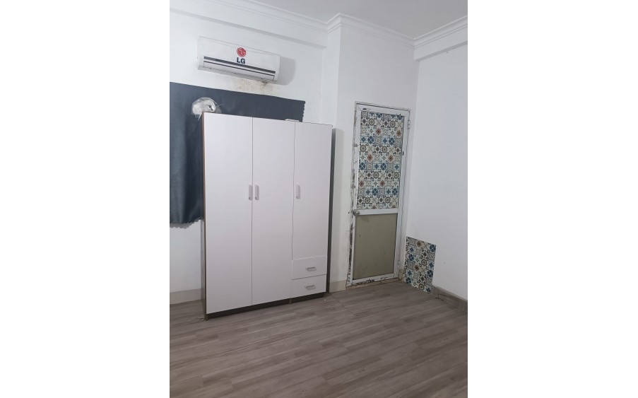 Cho thuê nhà ở nhóm, hộ gia đìnhngõ Bùi Xương Trạch, 34m2-3 tầng- 3 NGỦ - Giá 8 triệu - ở ngay